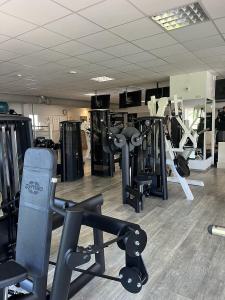postsv-heide-fitnessstudio-kraftgeraete-trainingsflaeche